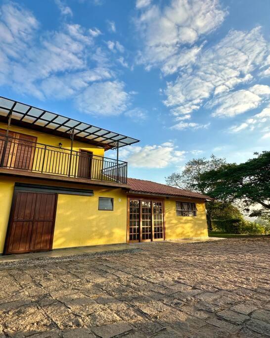 Quarto Dos Vinhos Sao Roque  Bagian luar foto